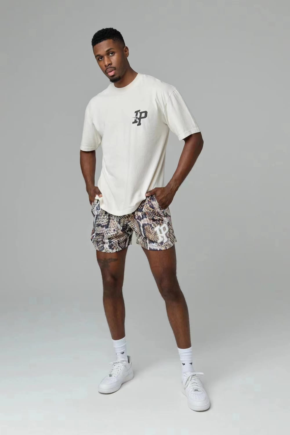Men’s Sports Quick-drying Cropped Shorts Casual Basketball Running