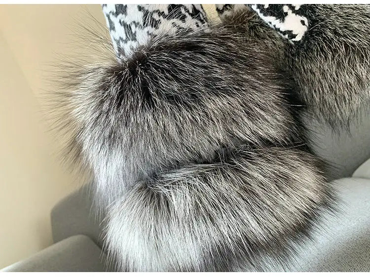 Fur Coat Women’s Short Houndstooth Fur Collar Silver Fox Fur Jacket