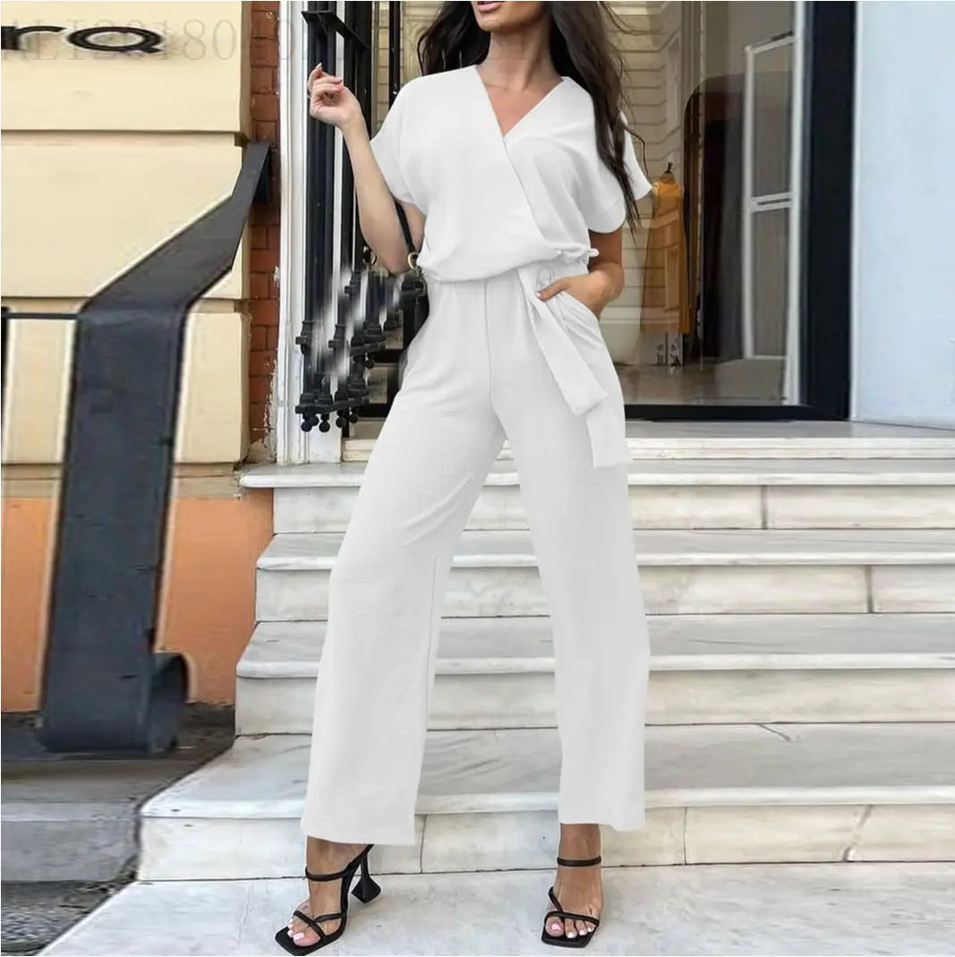 Women’s Short-sleeved V-neck Pocket Jumpsuit