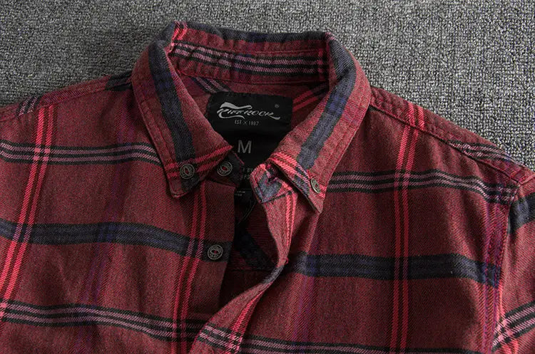 Slim all-match Men’s Casual Plaid Long-sleeved Shirt