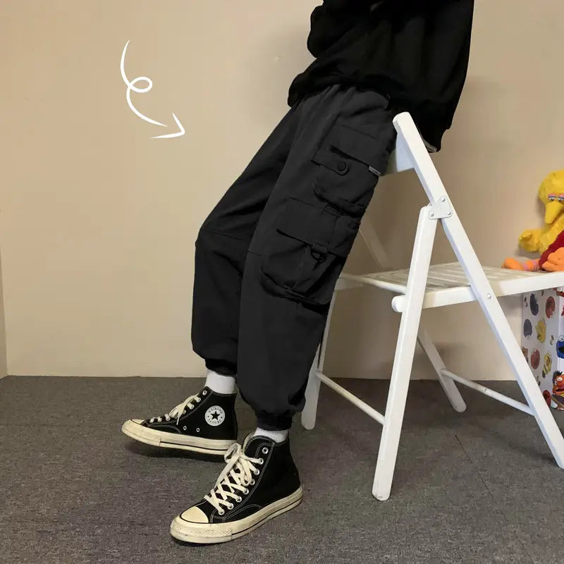 Early Spring Men’s Casual Pants Hong Kong Ctyle Loose Big Pocket Tooling Straight Leg Pants Korean Style Trend Wild