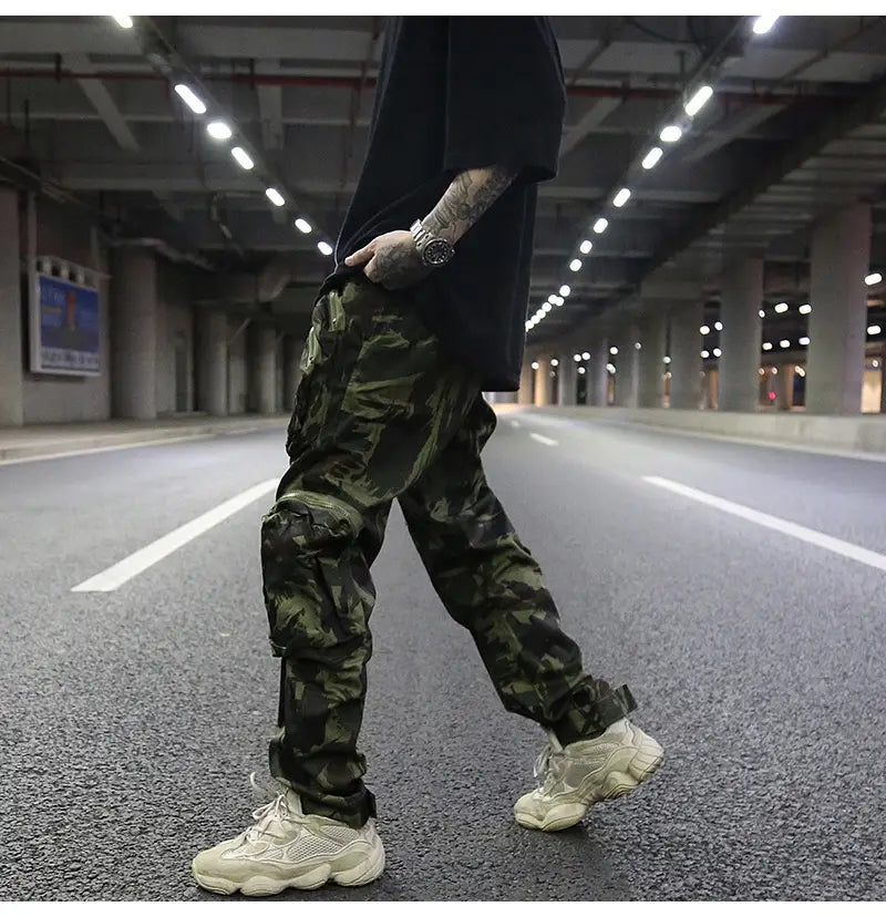 Multi-pocket camouflage straight pants