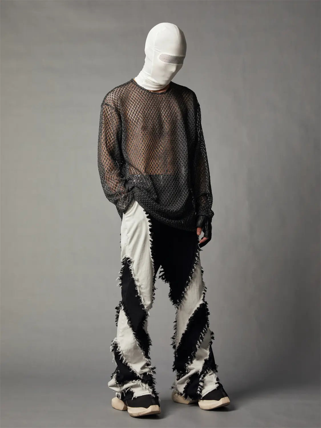 Black And White Patchwork Slim Fitting Rough Edge Washed Jeans