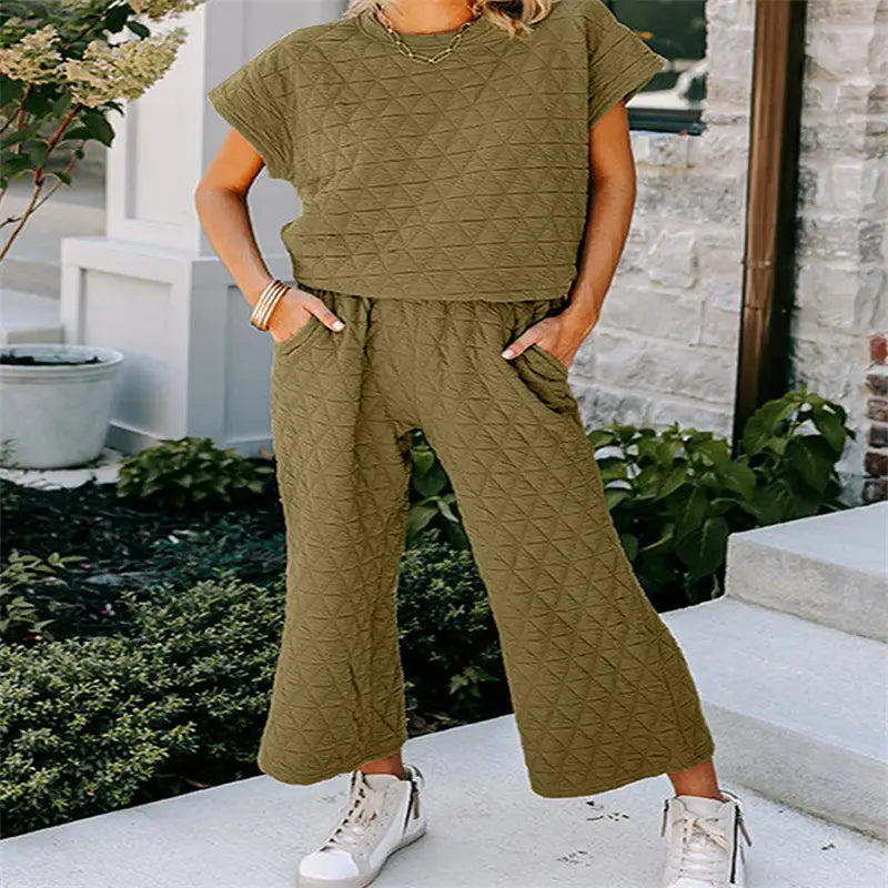 Solid Color Loose Leisure Suit Women’s Three-quarter Sleeve Cropped Wide-leg Pants Two-piece Set For Women