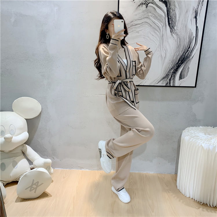Winter Knitted Cardigan Wide-leg Pants Suit Women’s