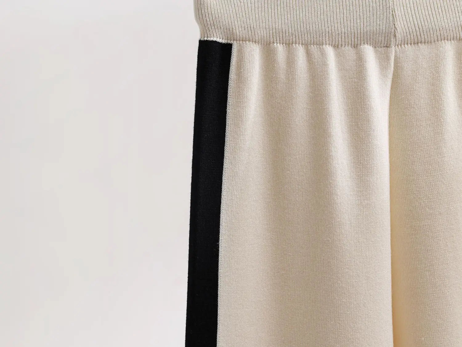Women’s Autumn Knitted Wide-leg Pants Two-piece Set