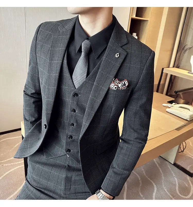Boy’s Yarn-dyed Fabric Suit Set Three-piece Set Groom Groomsman Dress