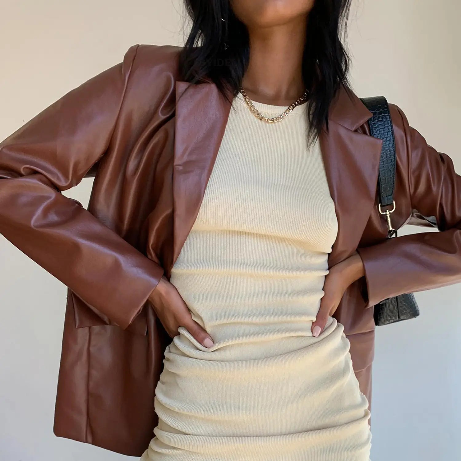 Women’s Versatile Casual Warm Leather Jacket