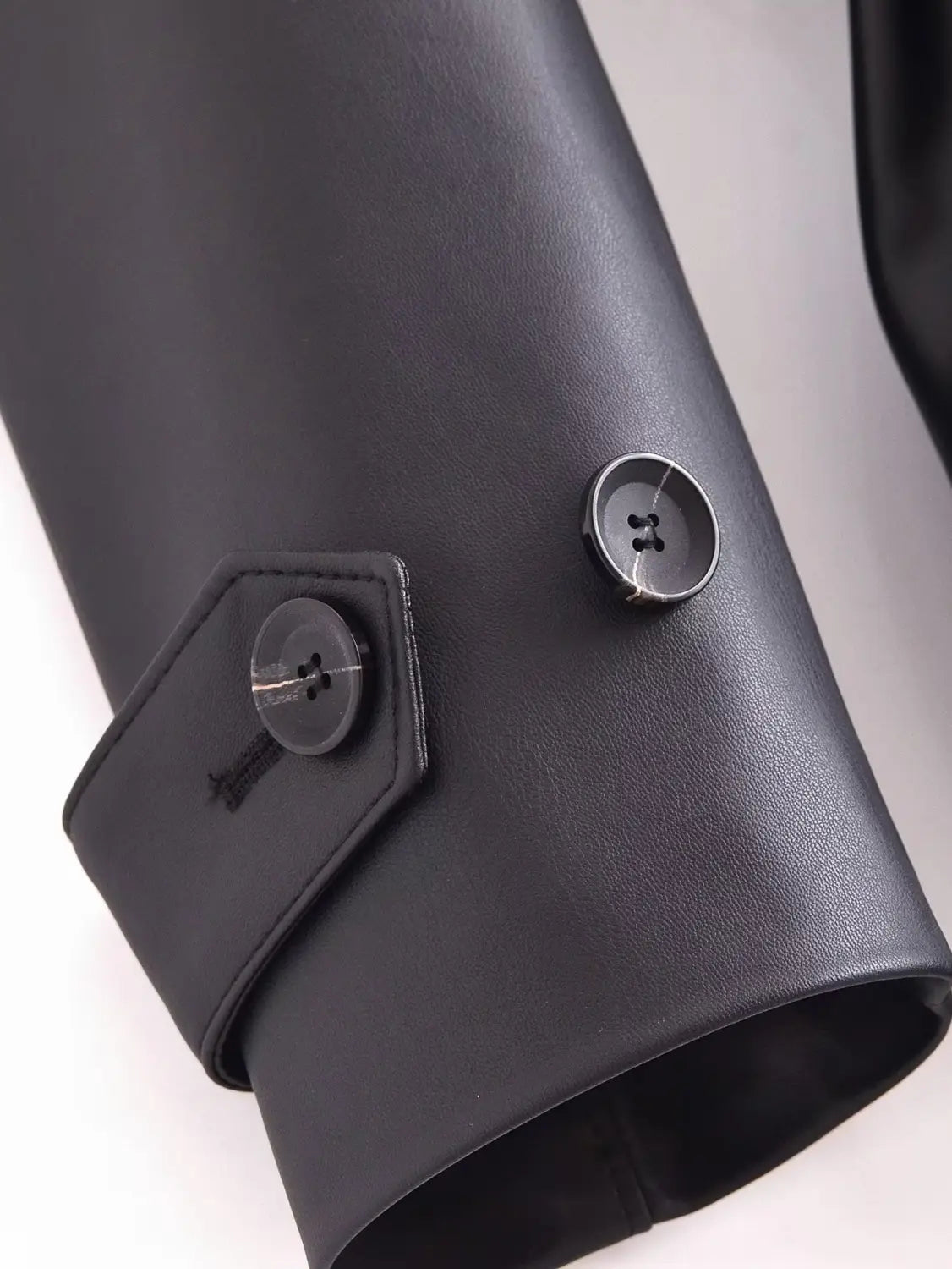 Women’s Elegant Slightly Mature Imitation Leather Short Trench Coat