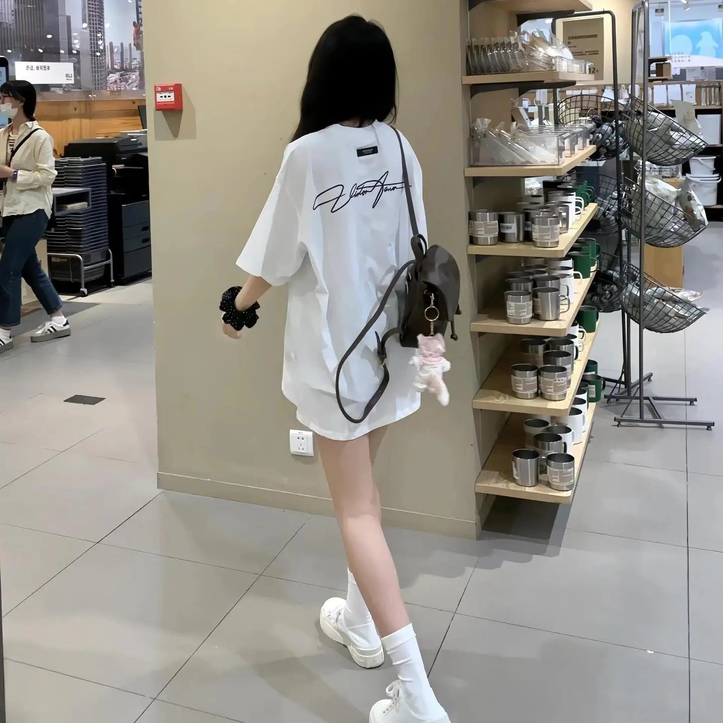 Short Sleeved Women’s Summer Design With A Niche And Loose Fit