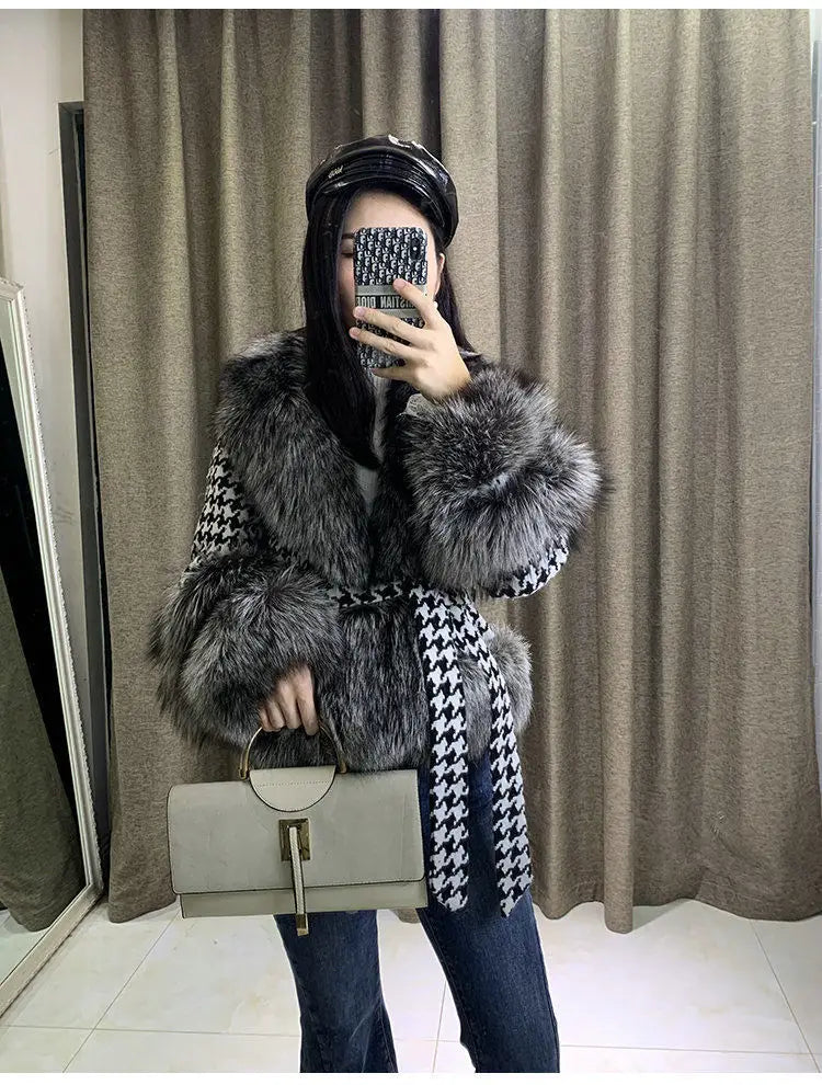 Fur Coat Women’s Short Houndstooth Fur Collar Silver Fox Fur Jacket