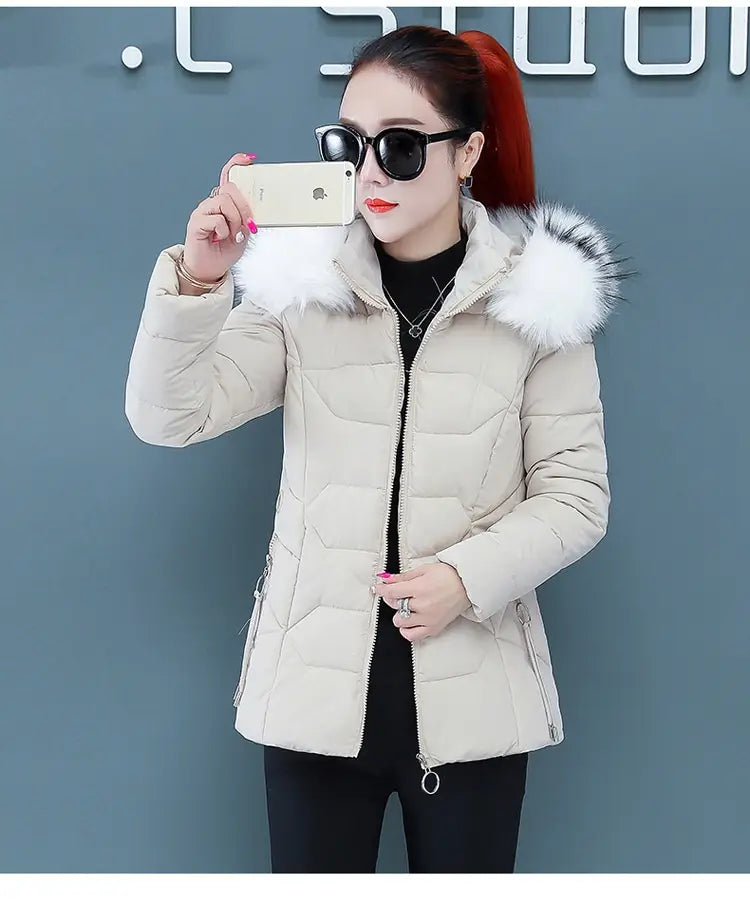 Women’s Short Detachable Large Fur Collar Cotton Coat