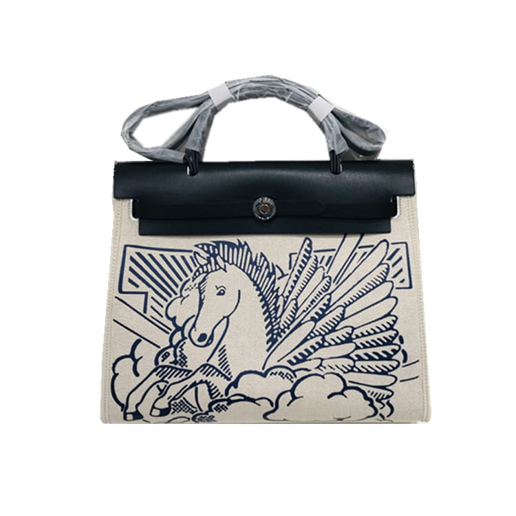 Kelly Canvas Graffiti Bag Steal The Show