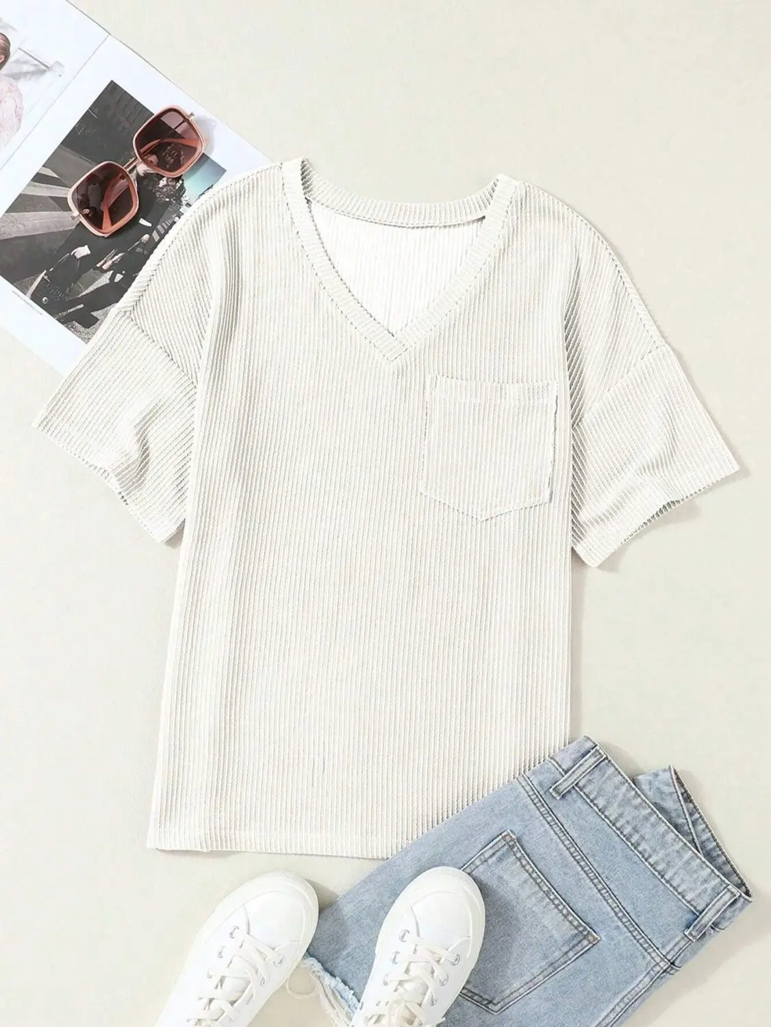 Fashionable Two-tone Pullover Short Sleeve V-neck Top For Women