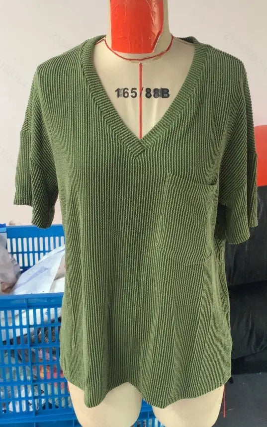 Fashionable Two-tone Pullover Short Sleeve V-neck Top For Women