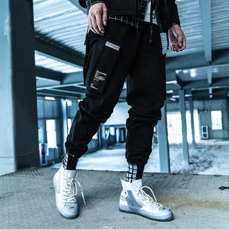 Pocket stitching sports trousers