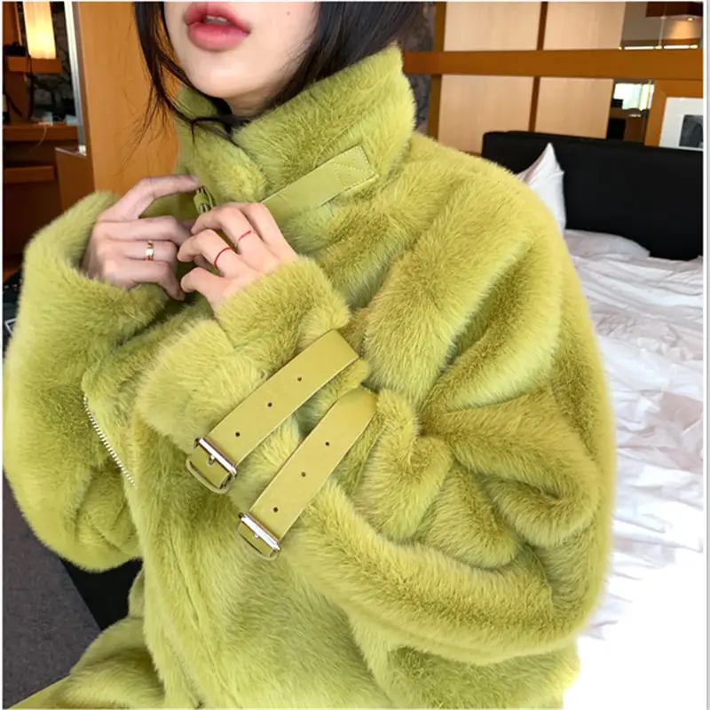 Women’s coat leather buckle fur coat women