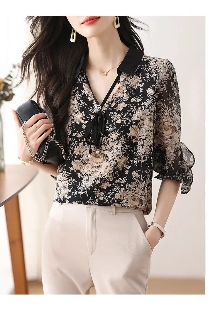 Middle-aged Mother Floral Shirt Top
