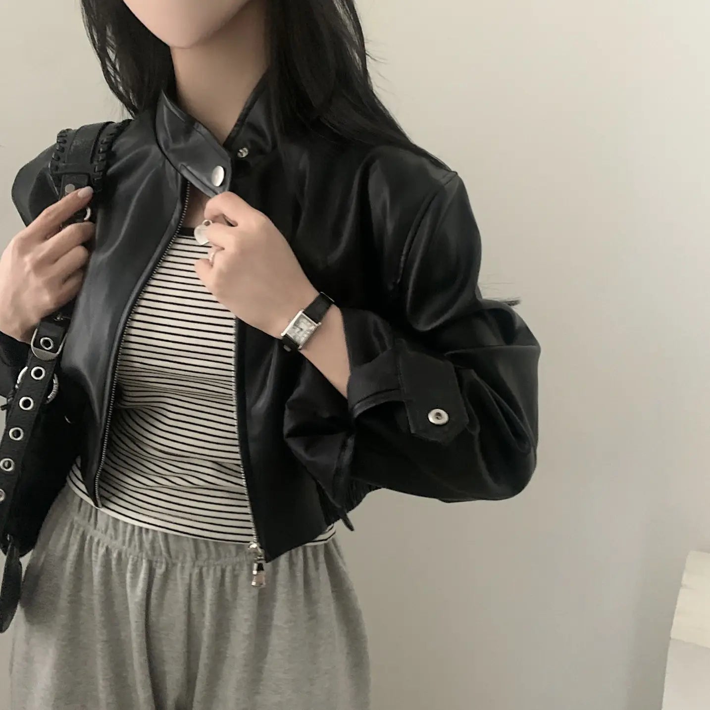 French Style Retro Design Zipped Stand Collar Elastic And Waisted Short Biker’s Leather Jacket Women