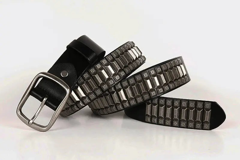 Pagoda Retro Belt Rivet Hip-Hop Top Layer Cowhide Unisex Belt For Men and Women