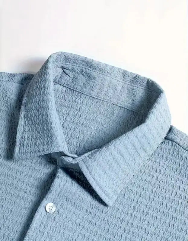 Holiday Leisure Wrinkle Men’s Short Sleeve Shirt