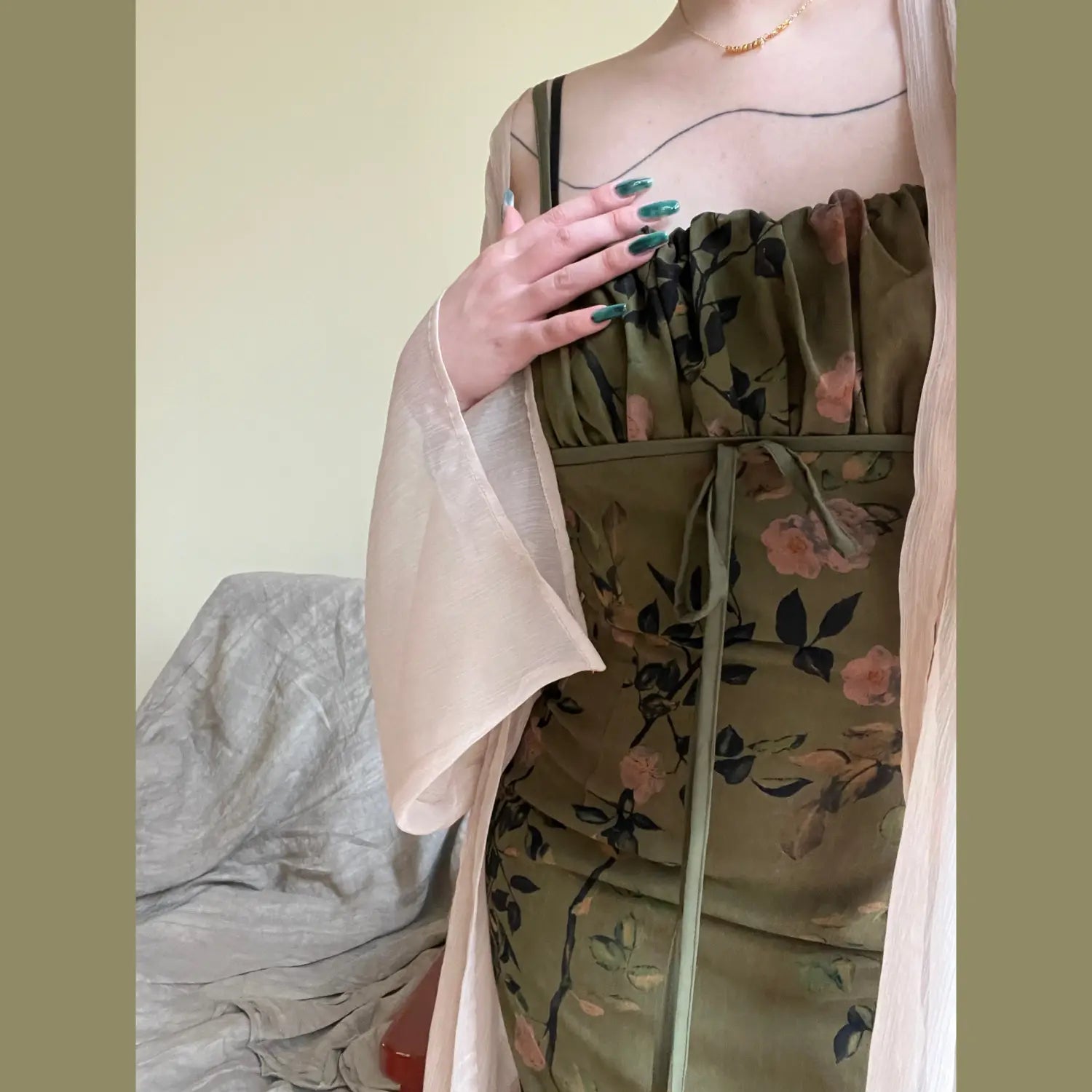 Slim High Waist Dress Strap