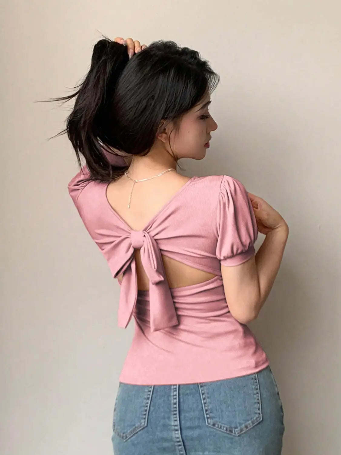 Sweet Girl Pure Desire Style U-neck Figure-flattering T-shirt