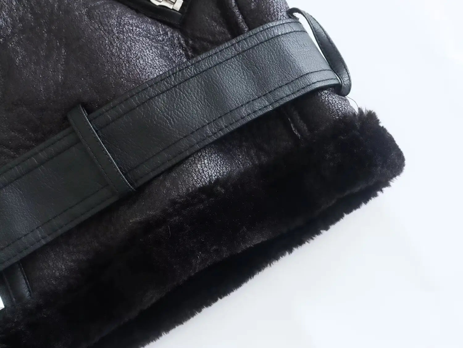 Women’s Fashion Fur Integrated Leather Coat Top
