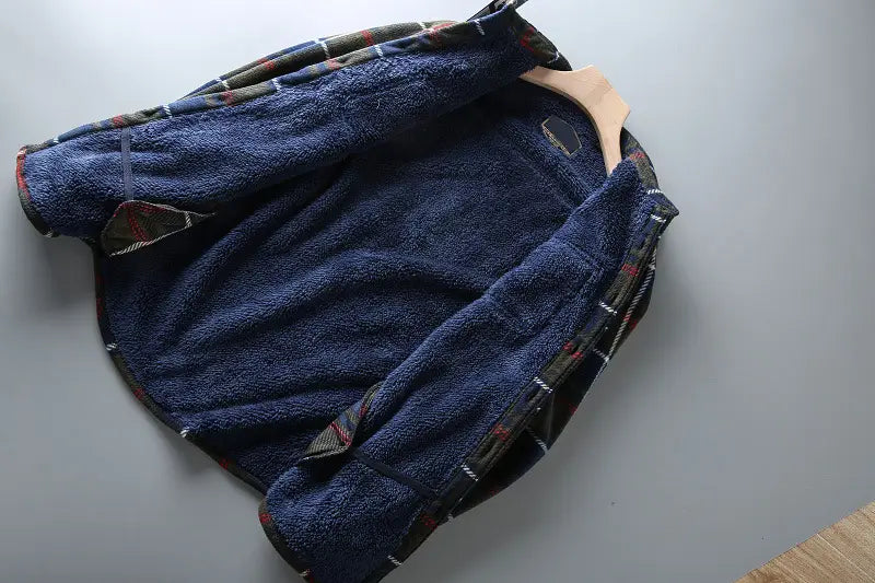 European and American men’s casual plaid long-sleeved shirt
