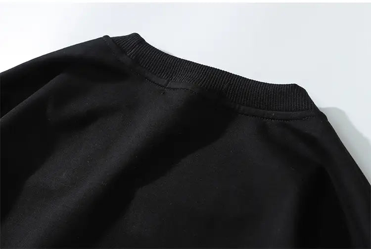 Loose two-dimensional cartoon long sleeves