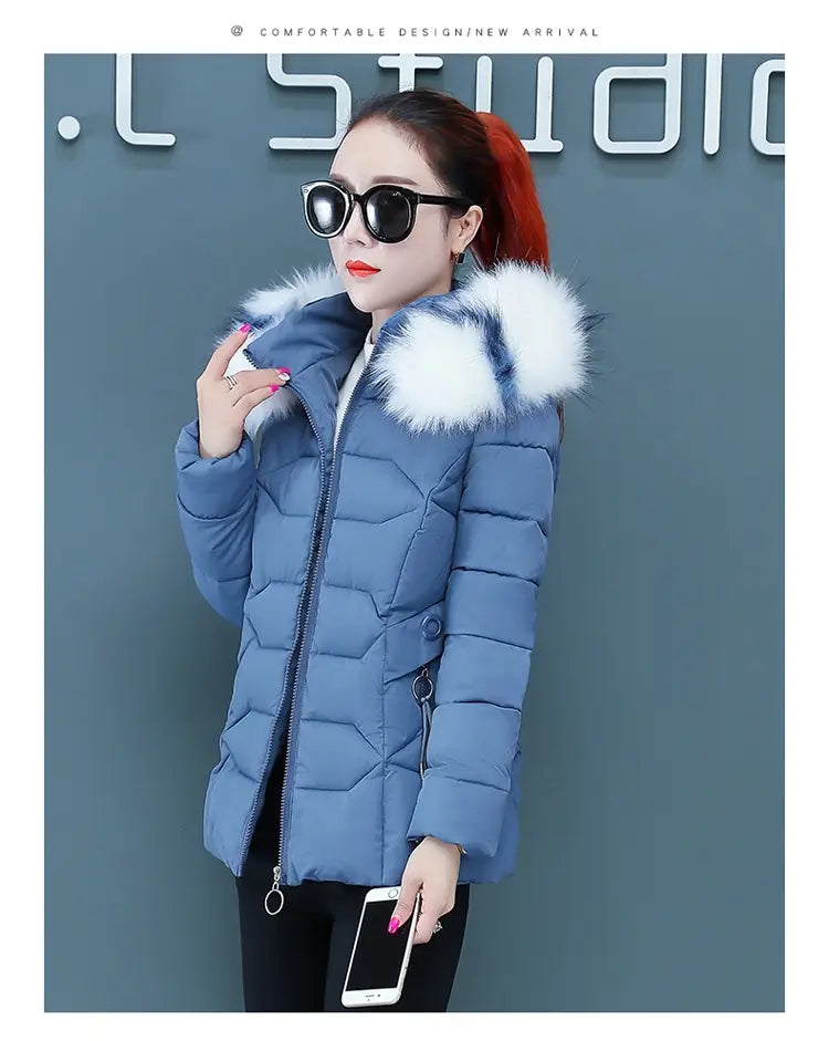 Women’s Short Detachable Large Fur Collar Cotton Coat
