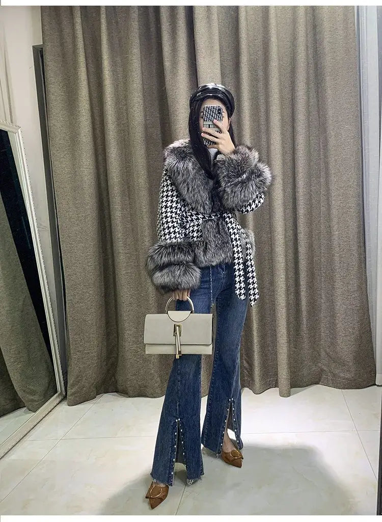 Fur Coat Women’s Short Houndstooth Fur Collar Silver Fox Fur Jacket
