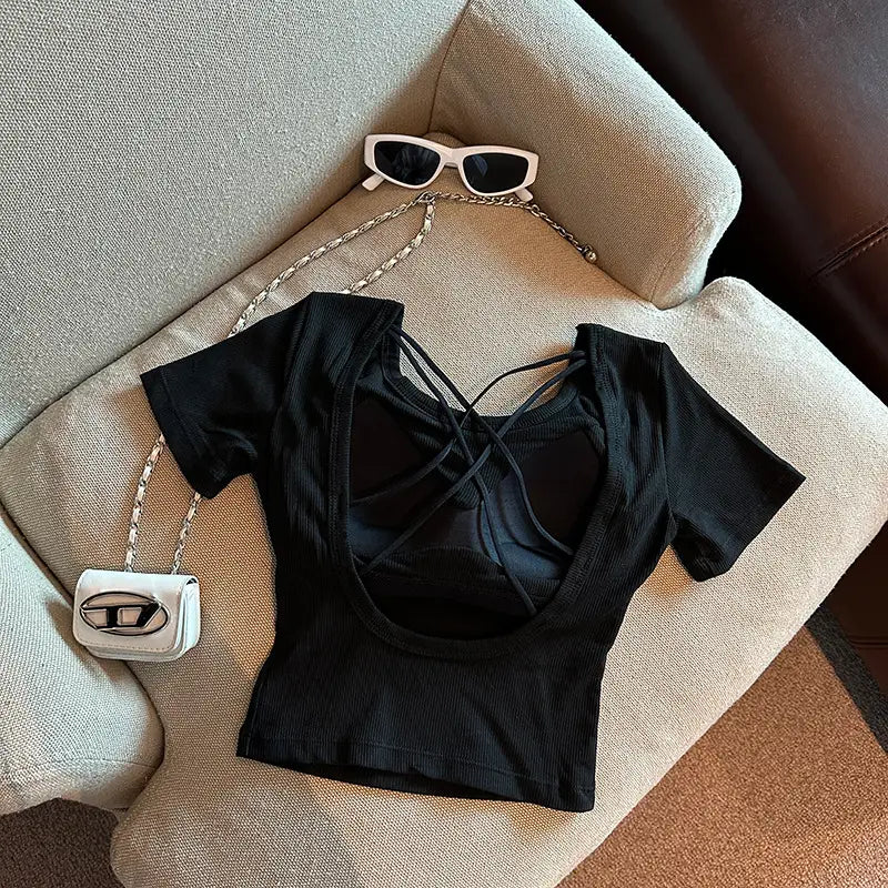 Chest Pad Pure Desire Wind Back Hollow Design T-shirt