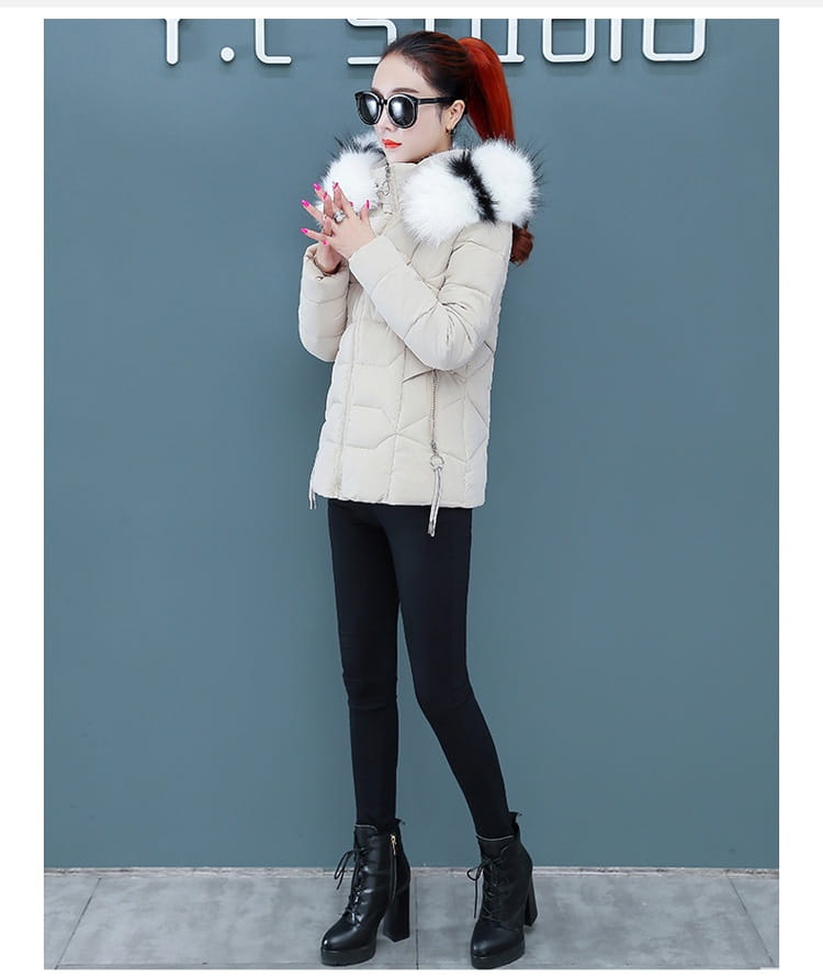 Women’s Short Detachable Large Fur Collar Cotton Coat