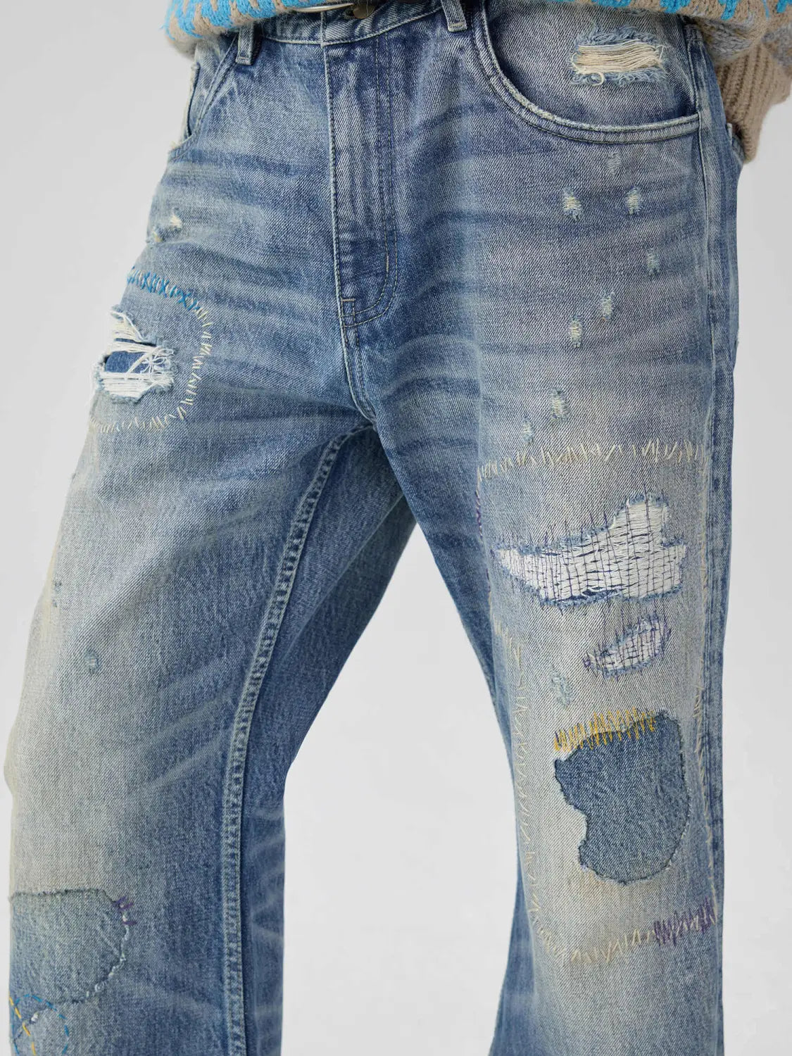 Washed Blue Patch Color Wire-track Flared Jeans