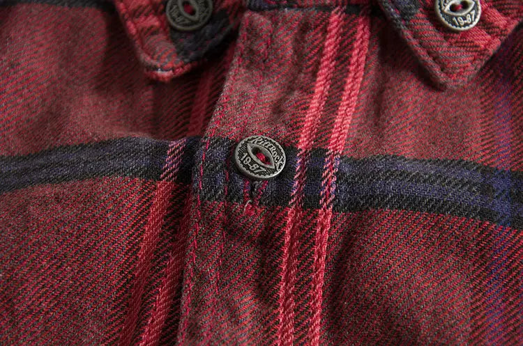 Slim all-match Men’s Casual Plaid Long-sleeved Shirt