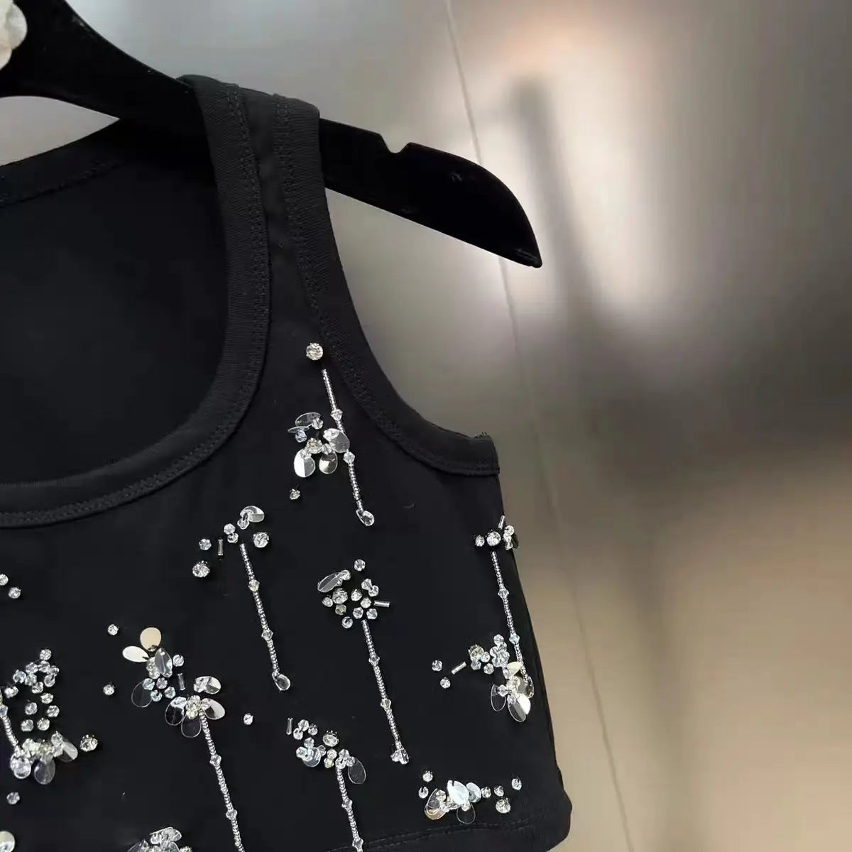 Scoop Sleeveless Diamond Nail Beads Sequins Heavy Industry Gold Style Vest