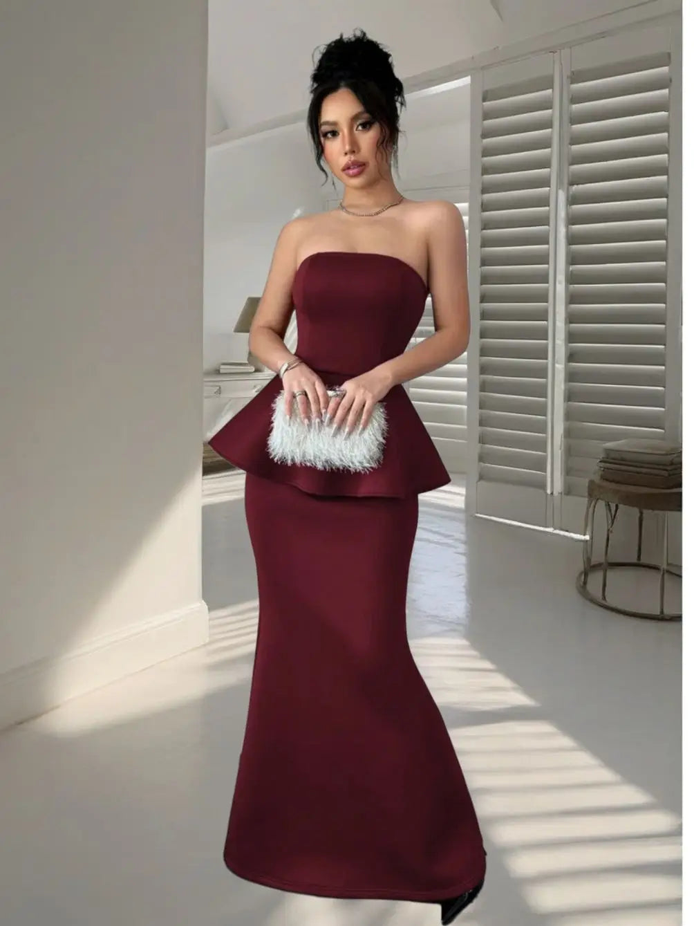Sultry Sleeveless Skirt Global Luxury Fashion Online