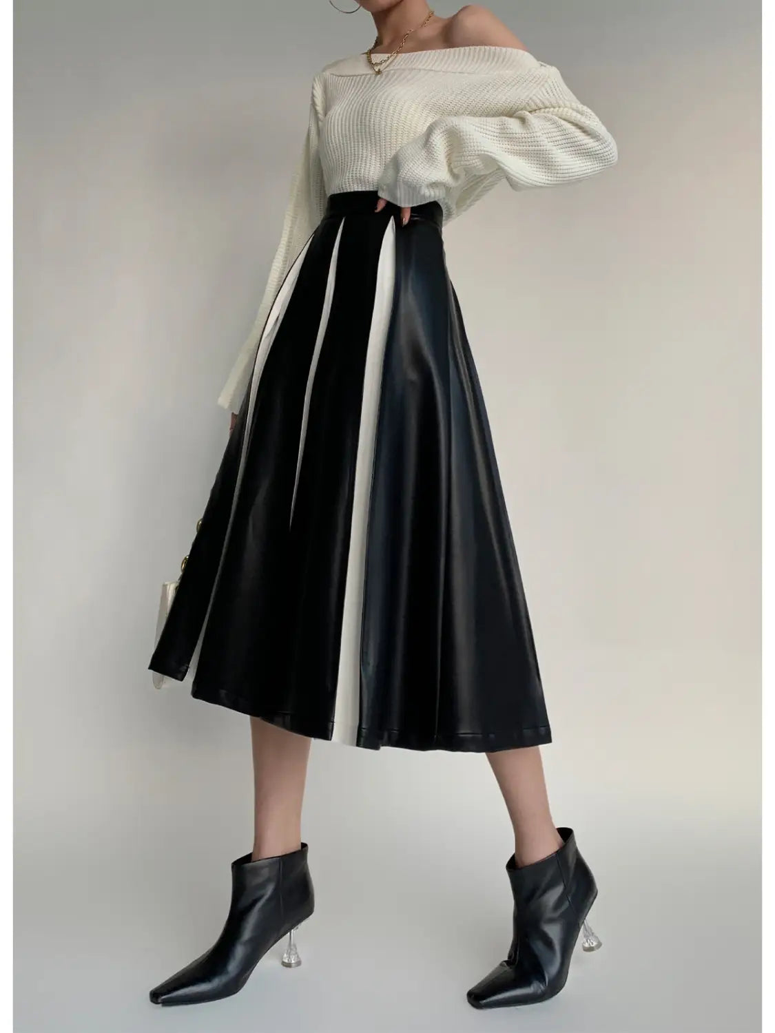Stitching Pleated Skirt Women’s PU Leather Autumn And Winter