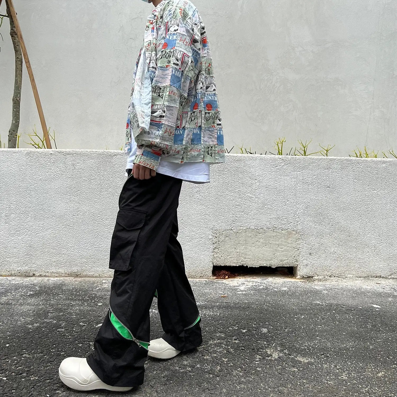 Zippered Concealed Contrast Offset Performance Pants