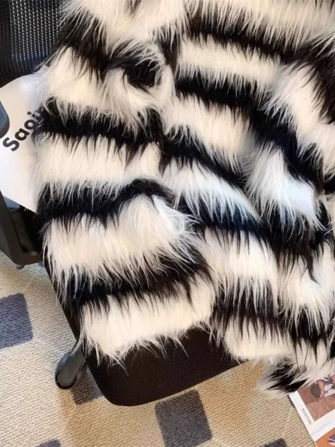 New Black And White Striped Sweater For Men
