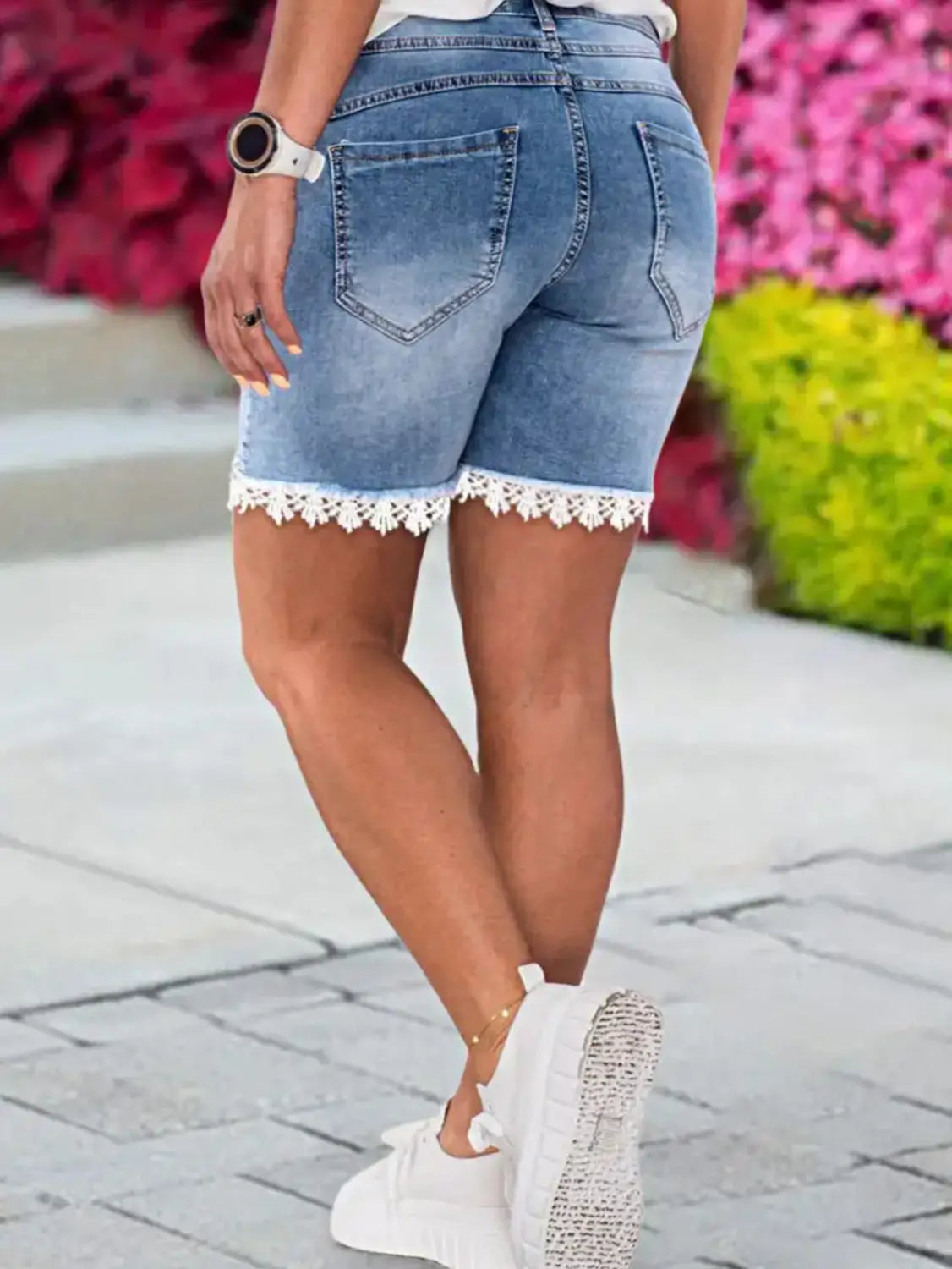Chic Light Blue High-waisted Plus Size Denim Shorts