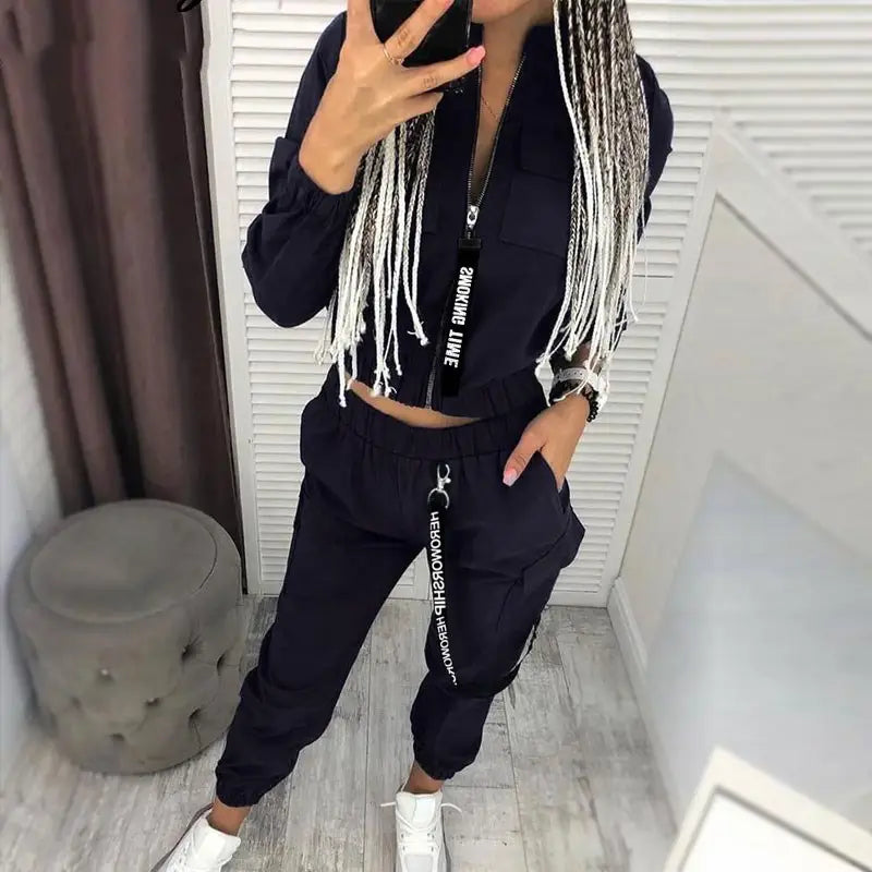 Zip Up Style Unleashed Solid Pattern with general vertical-align Middle