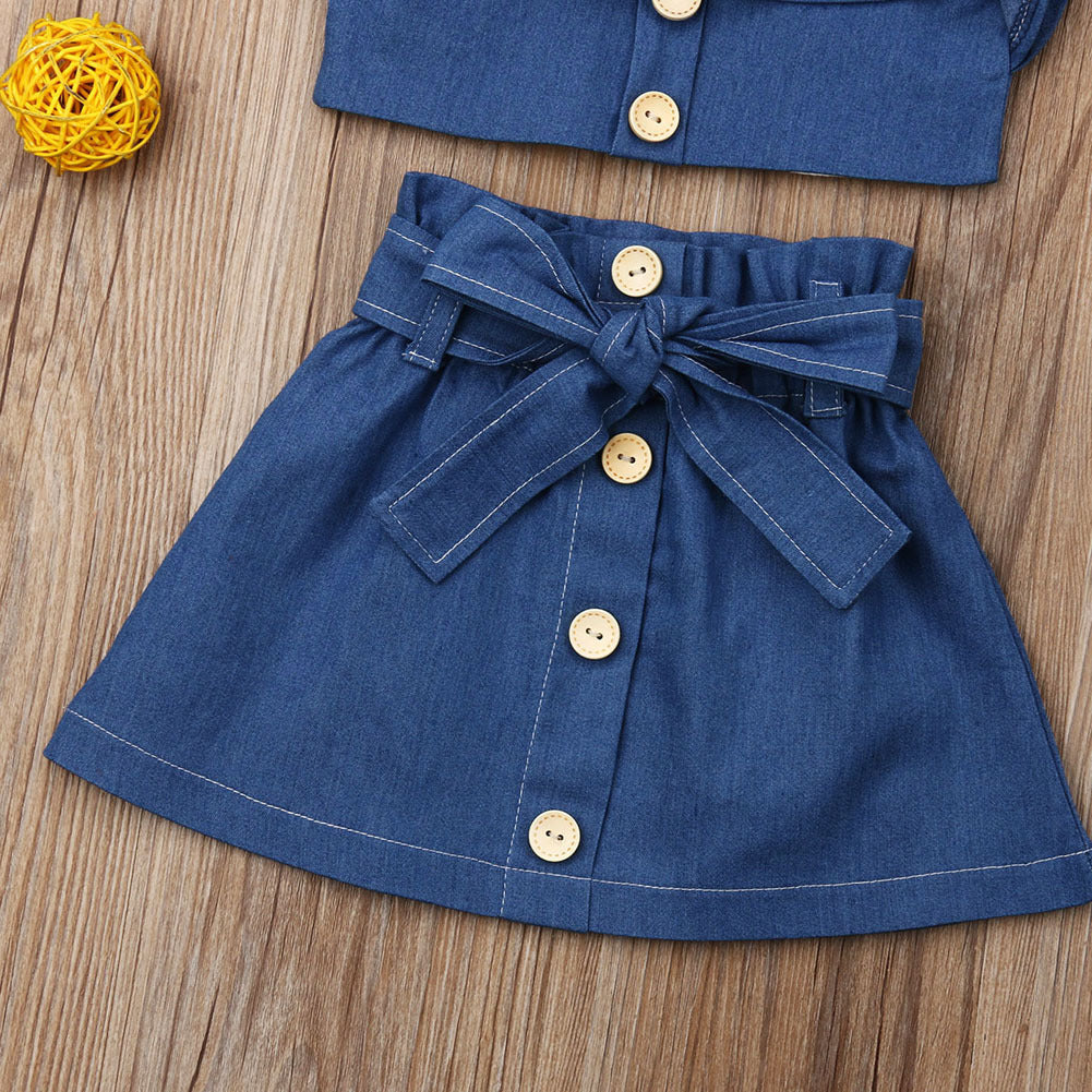Children’s clothing girls suspender skirt