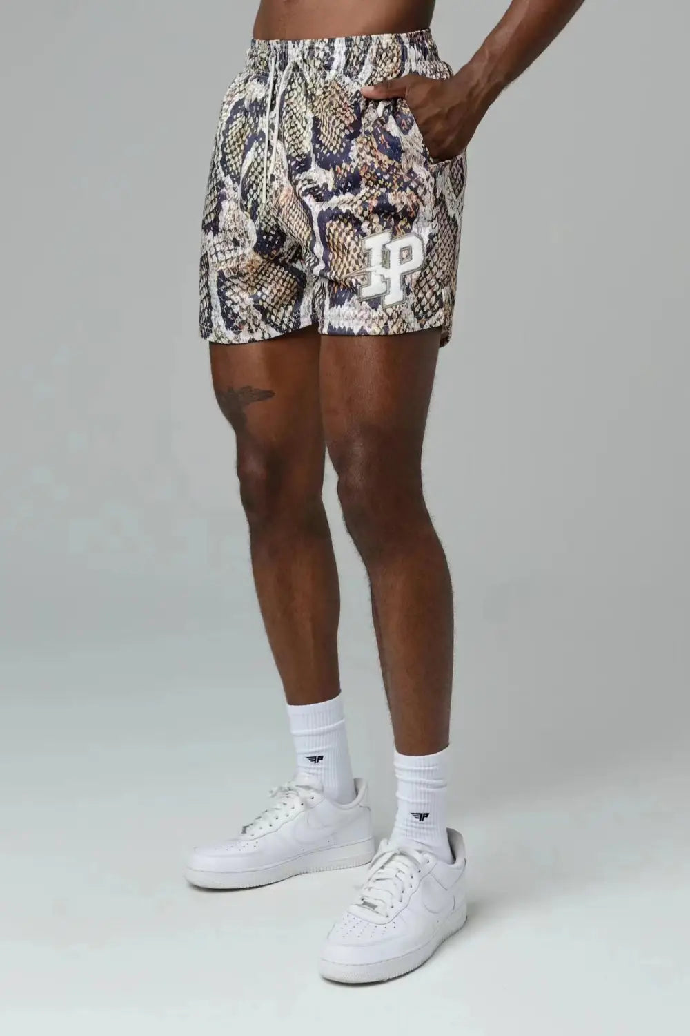 Men’s Sports Quick-drying Cropped Shorts Casual Basketball Running
