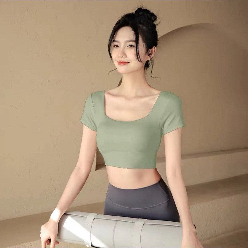 Women’s Short-sleeved T-shirt With Chest Pad - Green / S