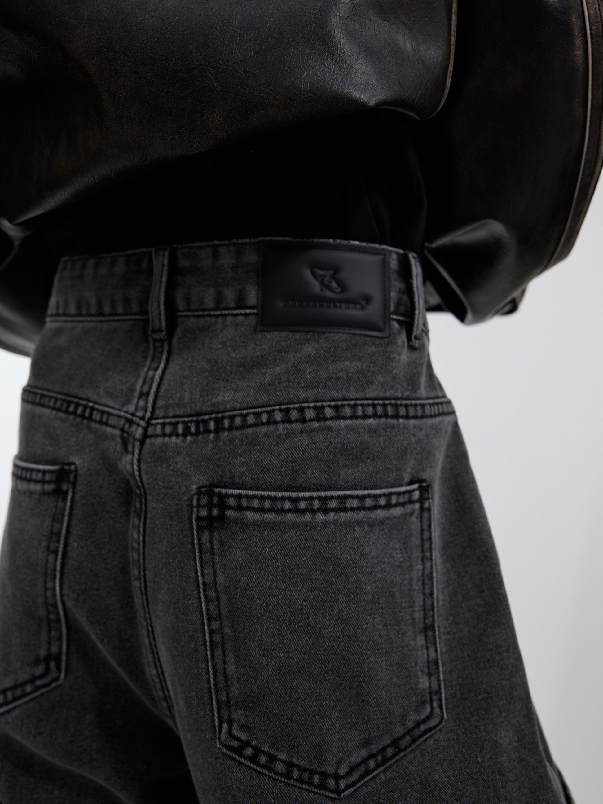 Large Pocket Design Vintage Distressed Loose-fitting Wide-leg Trousers Men