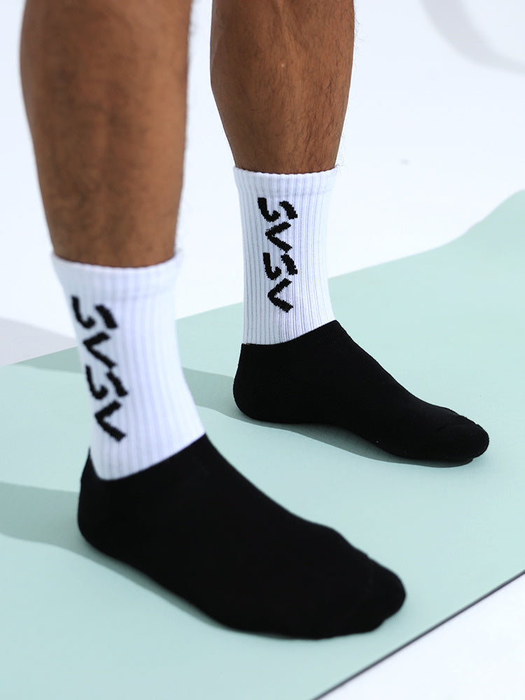 Original design of black and white fitness socks - White / One size