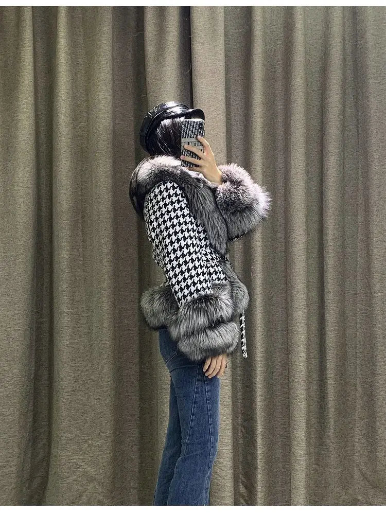Fur Coat Women’s Short Houndstooth Fur Collar Silver Fox Fur Jacket