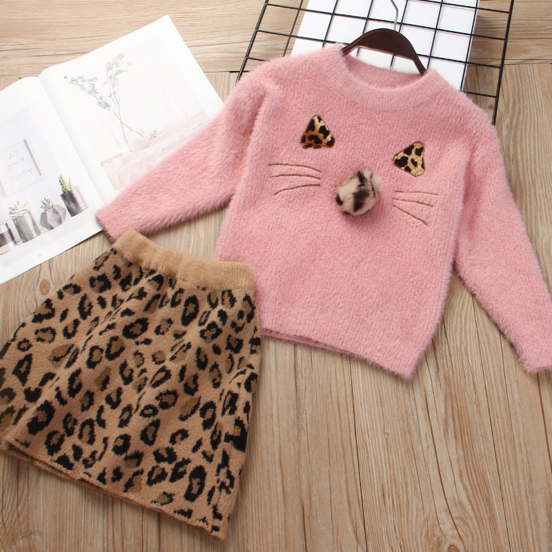 Children’s knitted sweater suit